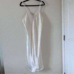 Cinema Exoile Vintage Women’s Midi Slip Dress Small Ivory Vintage Lace Beaded